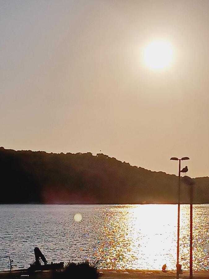Niko 1 Lägenhet Mali Lošinj Exteriör bild