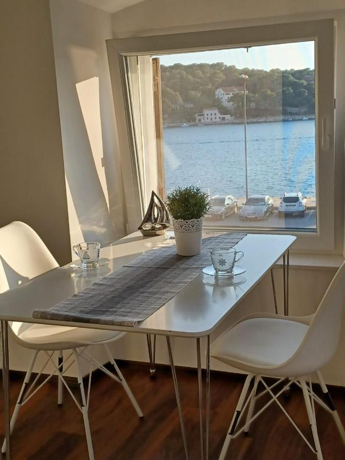 Niko 1 Lägenhet Mali Lošinj Exteriör bild